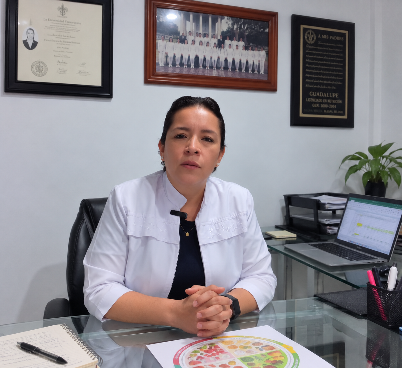 Guadalupe Aguilar Carpio, Nutrióloga, en su consultorio en Teziutlán, Puebla